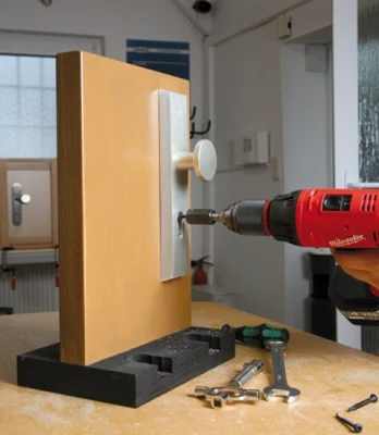 Einschraubhilfe für Zugschrauben